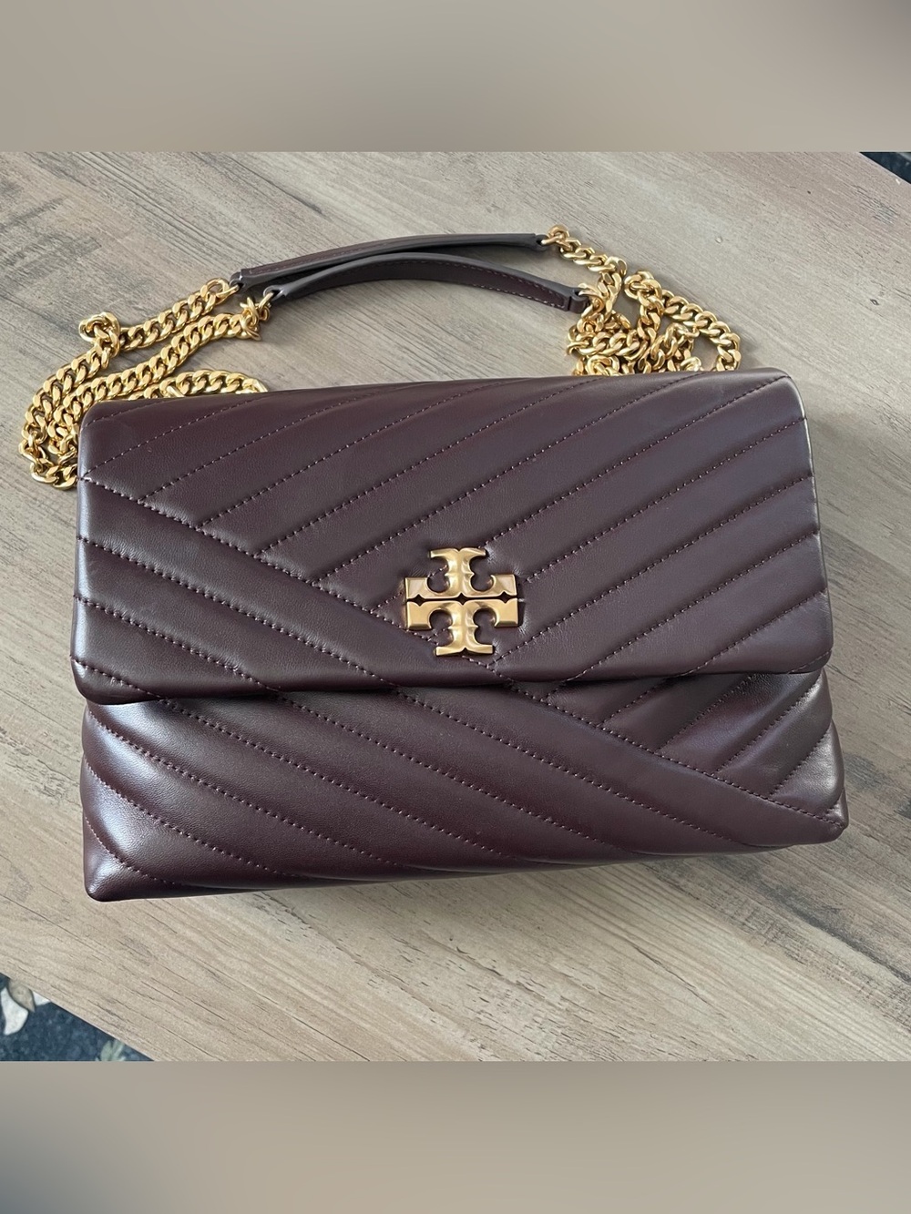Tory Burch Kira Chevron Quilted Convertible Shoulder Bag - Picture 2 of 14